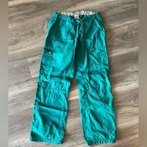 Koi Lindsey Twill Drawstring Cargo Scrub Pants in Hunter